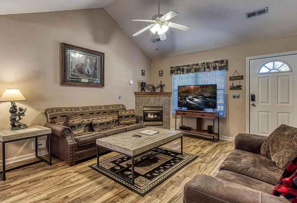 Rock Of Ages, Hot Tub, Game Room, Wifi, 1089 Free Tickets Each Paid Day, Dollywood And Chalet *