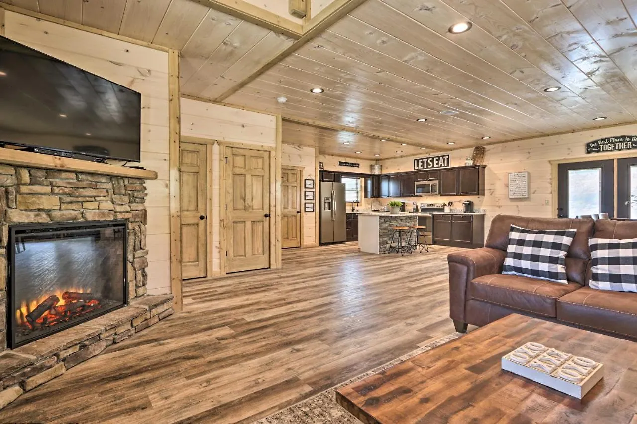 Modern Cabin With Hot Tub - 3 Mi To Dollywood