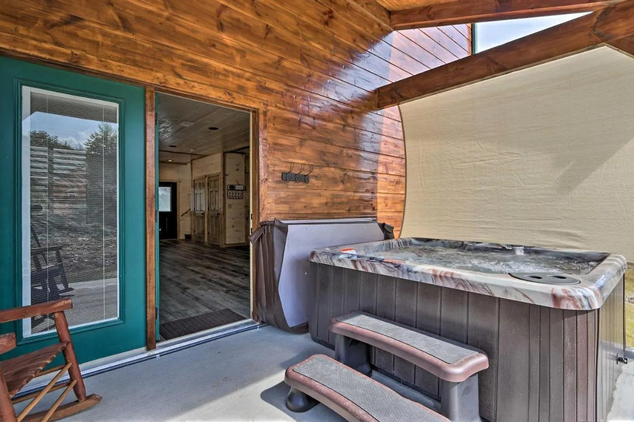 Modern Cabin With Hot Tub - 3 Mi To Dollywood Holiday home