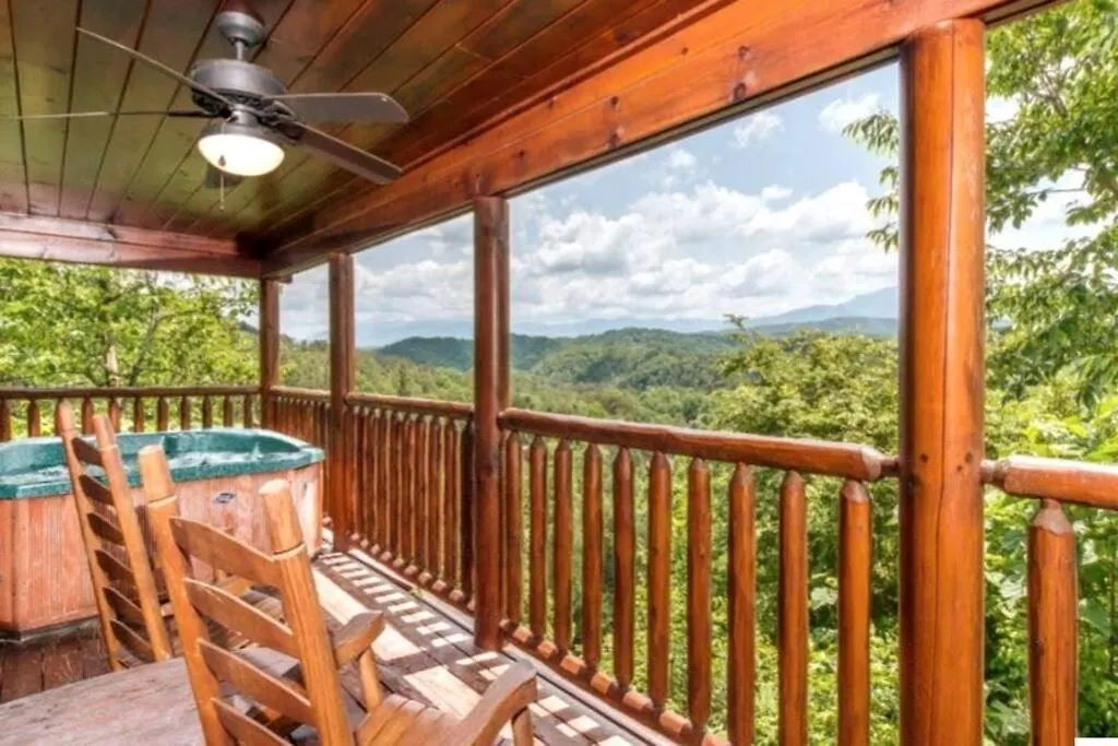 As Close To Heaven Get In Pigeon Forge! * Pigeon Forge