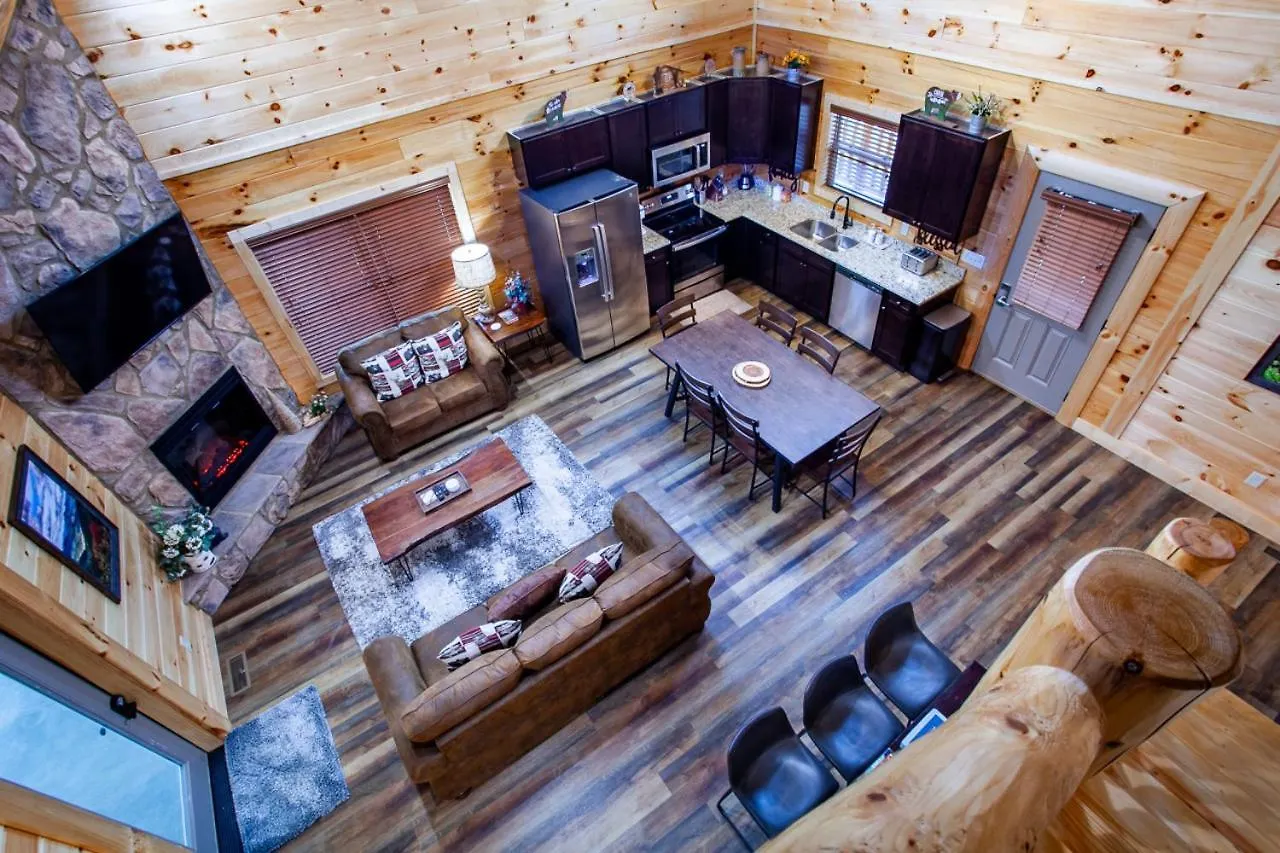 Swimming Bears 1 With Indoor Pool And Hot Tub Pigeon Forge