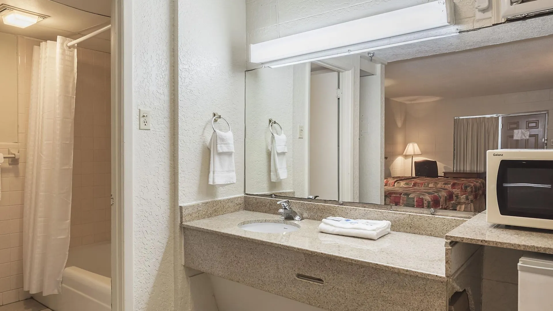 Otel Bear Mount &