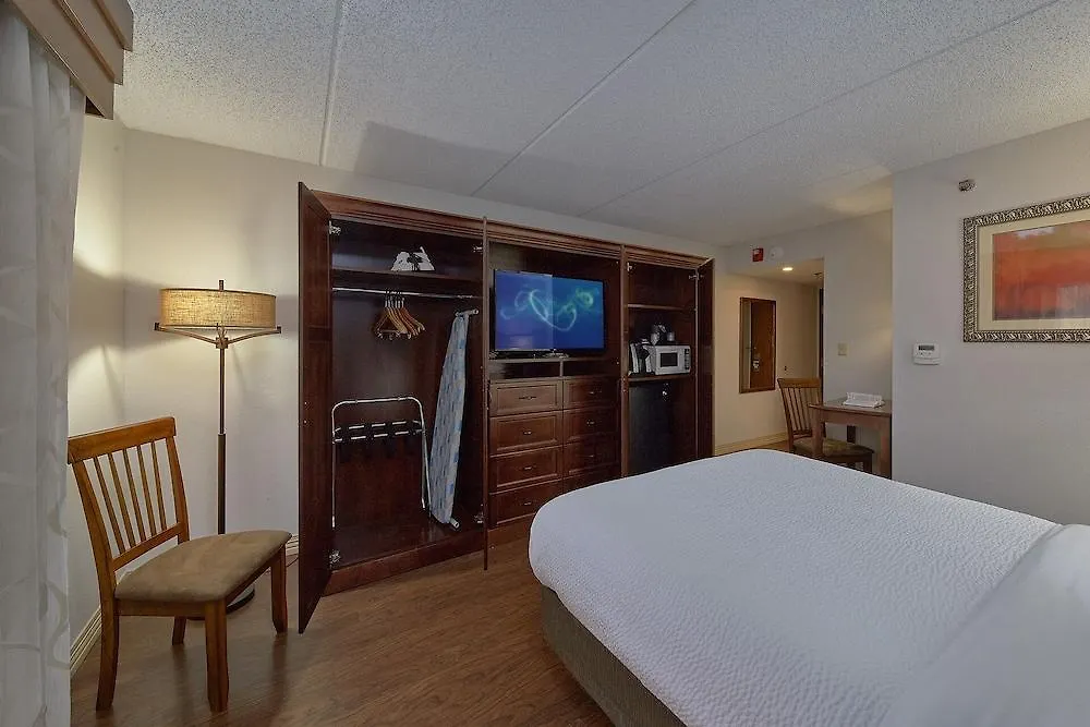 The On The River Hotel 3*