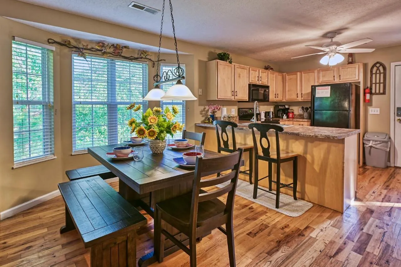 High N Dry-quiet River Access Neighborhood, 1 Mile To Parkway, 5 Miles To Dollywood! Σπίτι διακοπών Pigeon Forge