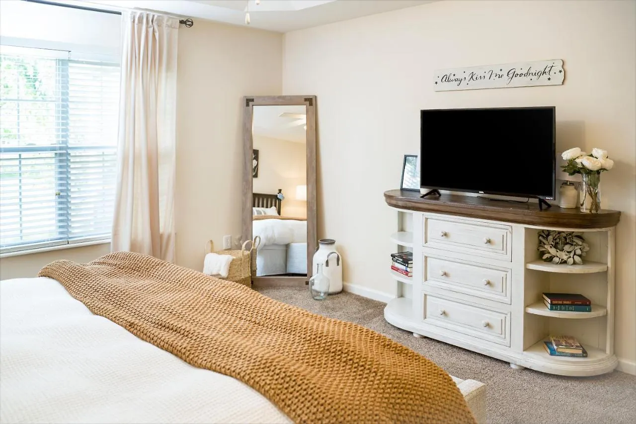 펜션 Luxe Quiet Townhouse W/parking/pool/by Dollywood