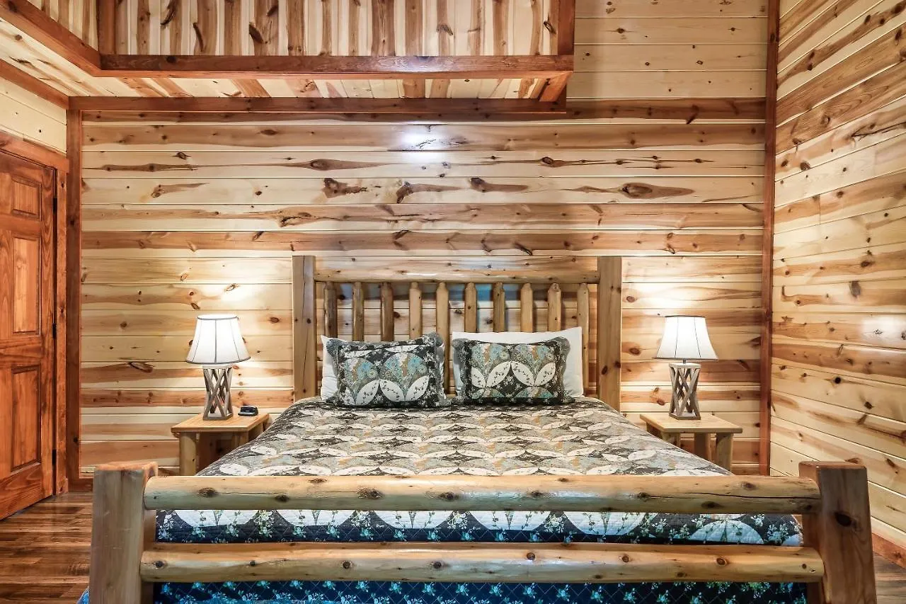 بيت للعطل Grizzly Bears Resort - Luxury Cabin With Indoor Pool, Hot Tub, Theater, King Beds, Sleeps 16 In Heart Of Pigeon Forge *