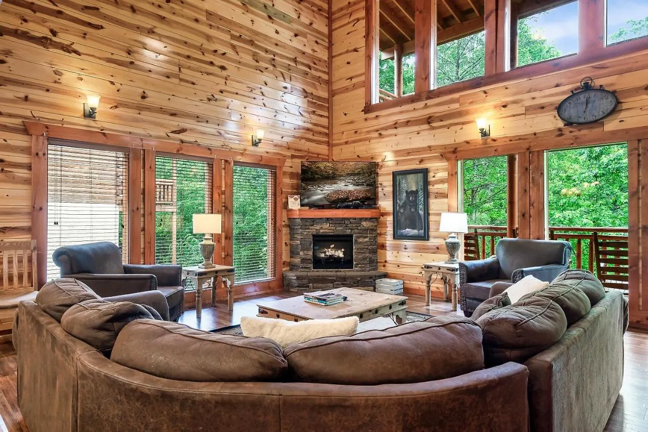 بيت للعطل Grizzly Bears Resort - Luxury Cabin With Indoor Pool, Hot Tub, Theater, King Beds, Sleeps 16 In Heart Of Pigeon Forge