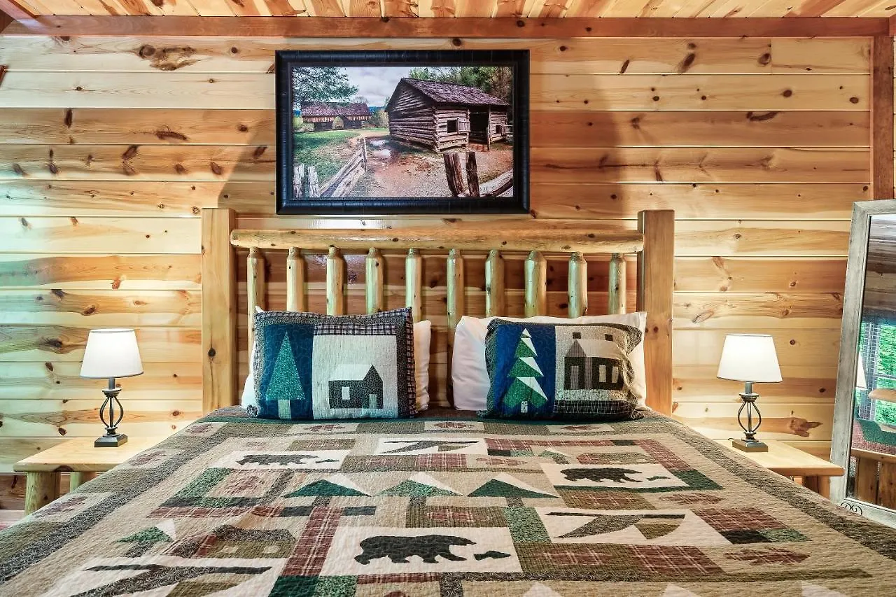 Grizzly Bears Resort - Luxury Cabin With Indoor Pool, Hot Tub, Theater, King Beds, Sleeps 16 In Heart Of Pigeon Forge