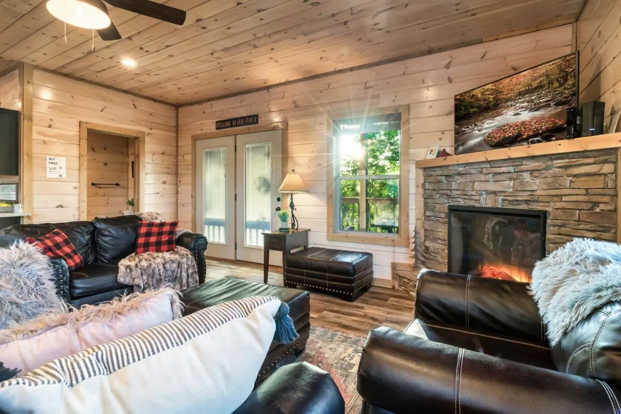 Summer Sale, 6br, Theater, Hottub, Game, Pet Friendly 펜션 *