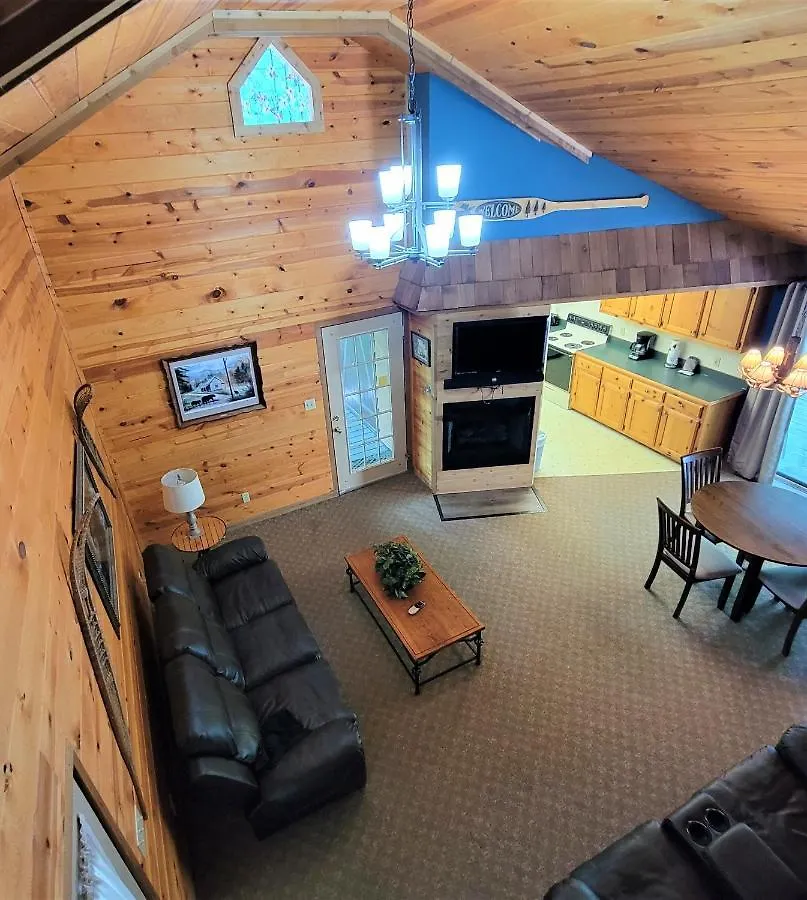 Smoky Mtn Memories-free Tickets- Sleeps 6 Pigeon Forge