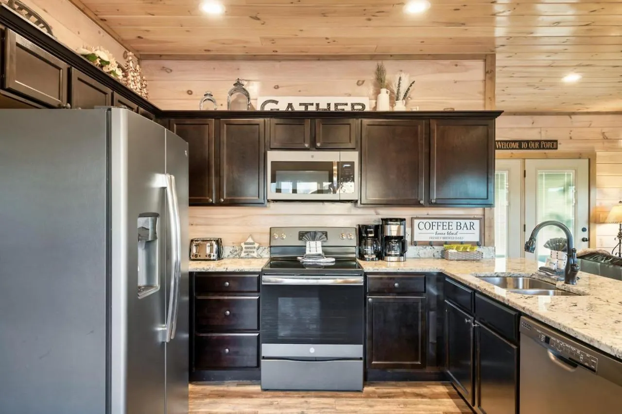 Summer Sale, 6br, Theater, Hottub, Game, Pet Friendly