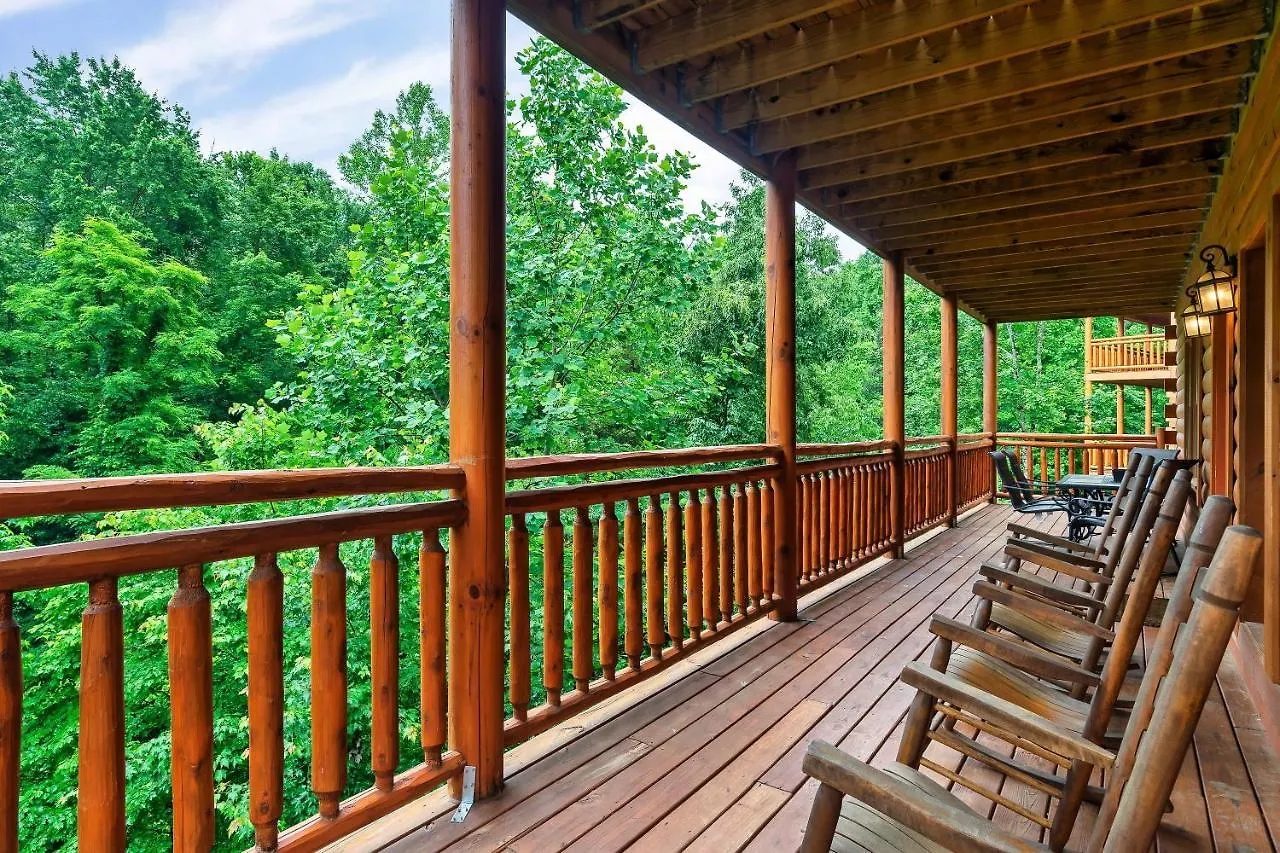 Grizzly Bears Resort - Luxury Cabin With Indoor Pool, Hot Tub, Theater, King Beds, Sleeps 16 In Heart Of Pigeon Forge *