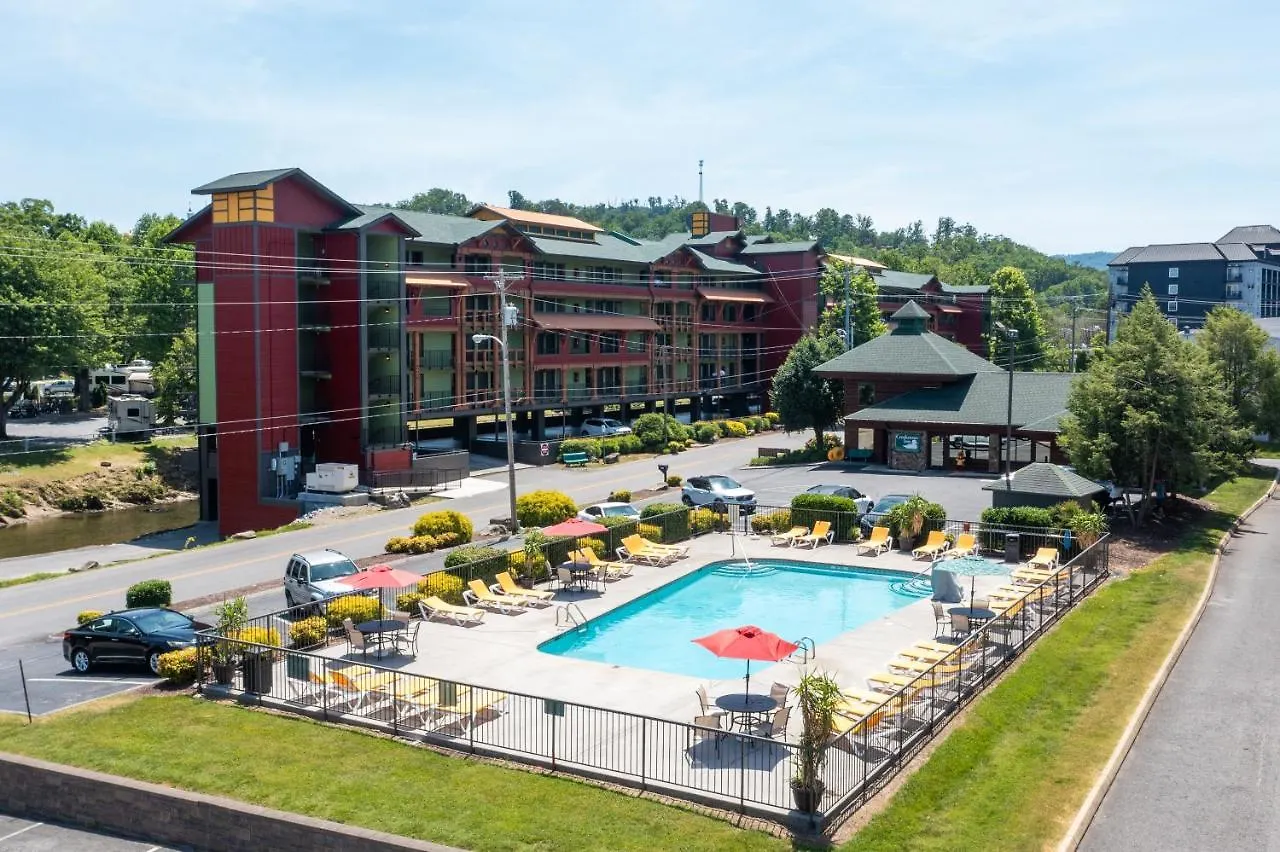 Creekstone 2* Pigeon Forge