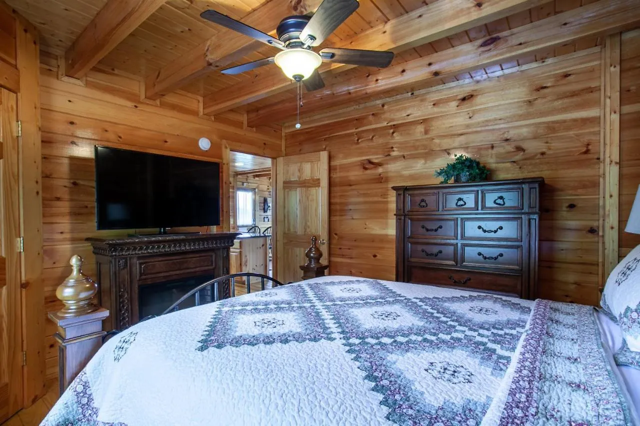 Rocky Retreat - Mtnview,communitypool,theaterroom