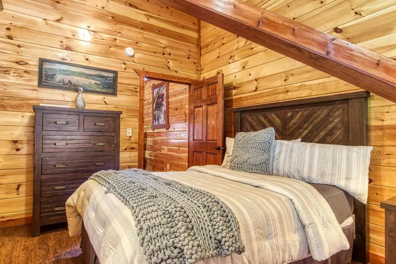 Mountain Splash, Private Pool, Theater Room, 1089 Free Tickets Each Paid Day, Dollywood And Feriehus Pigeon Forge