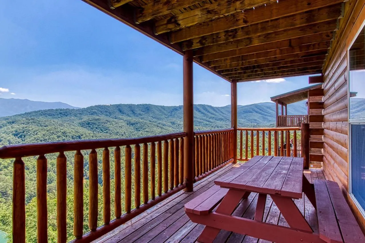 Feriehus Mountain Splash, Private Pool, Theater Room, 1089 Free Tickets Each Paid Day, Dollywood And *