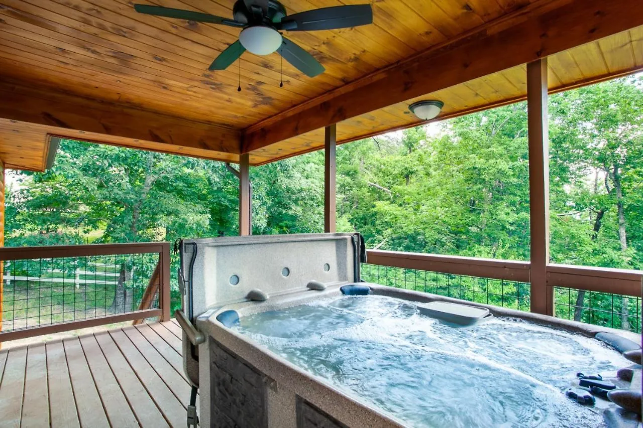Holiday home Pine Cove - Hot Tub, Game Room, Theater