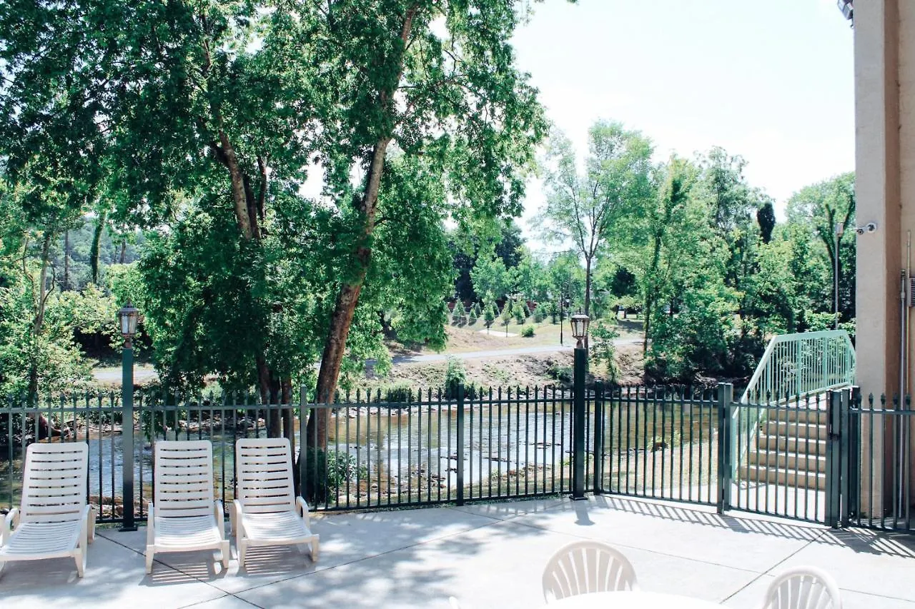 River Place 103