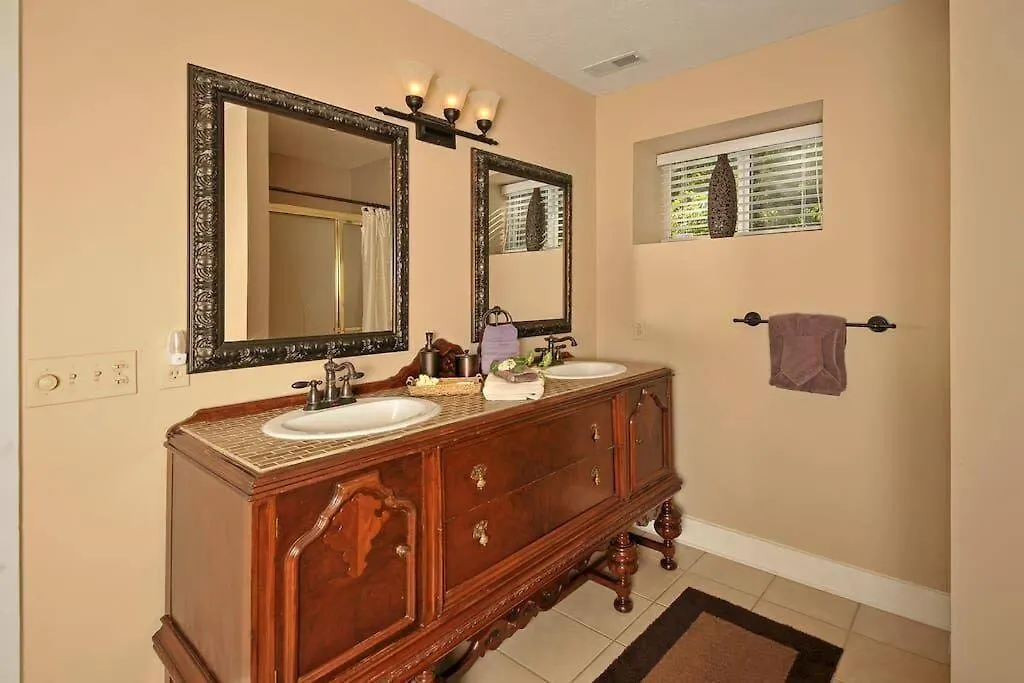 Smoky Mountain Splendor Two Third Acre 2 King Master *