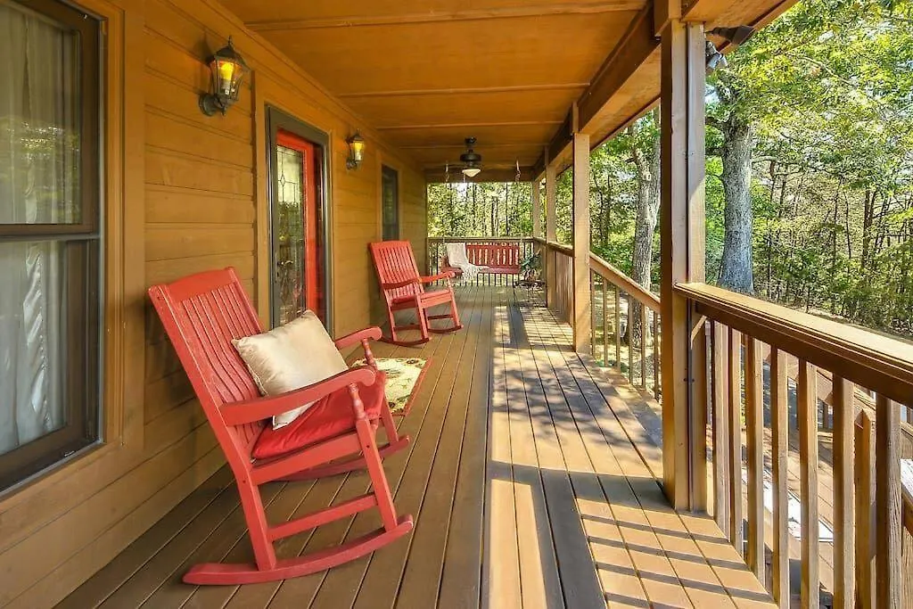 Smoky Mountain Splendor Two Third Acre 2 King Master *