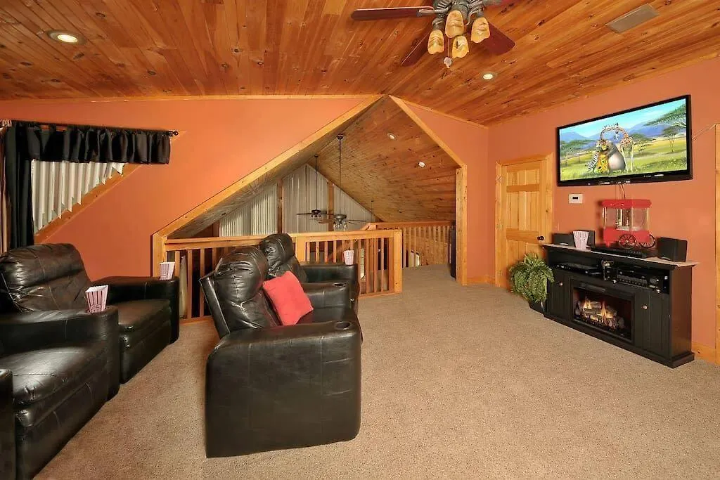 Сasa de vacaciones Smoky Mountain Splendor Two Third Acre 2 King Master Pigeon Forge