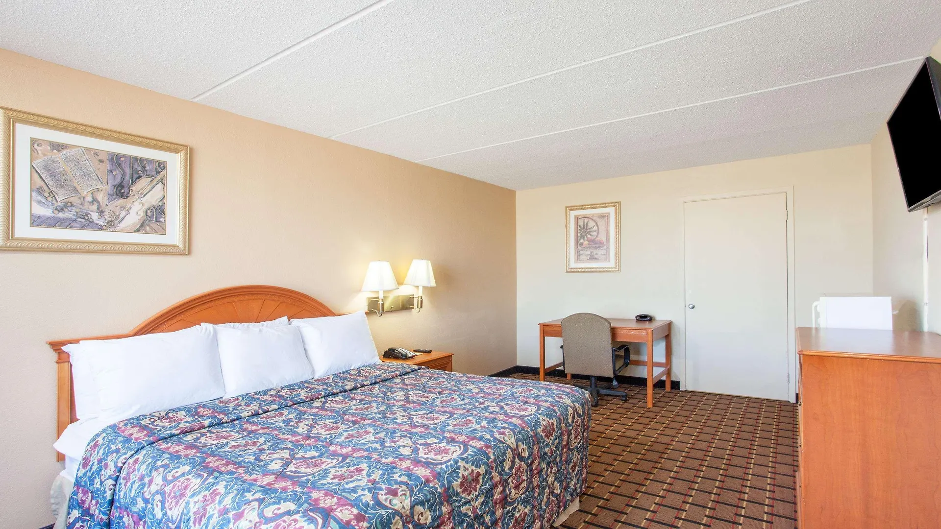 Clarion & Near The Leconte Center 2* Pigeon Forge