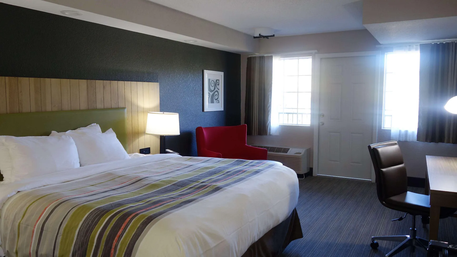 Country & By Radisson, South, Tn 3* Pigeon Forge