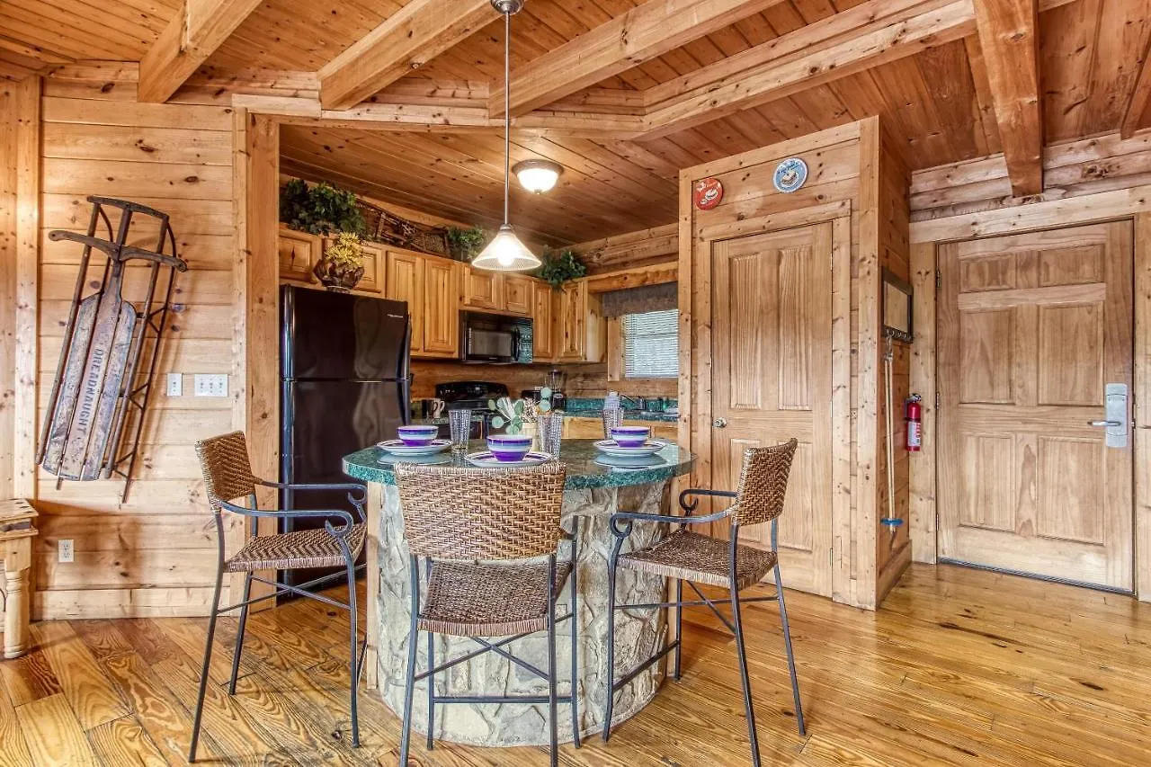 Alone At Last- Hot Tub,1089 Of Free Tickets For Each Paid Day, Dollywood And More! Feriehus *