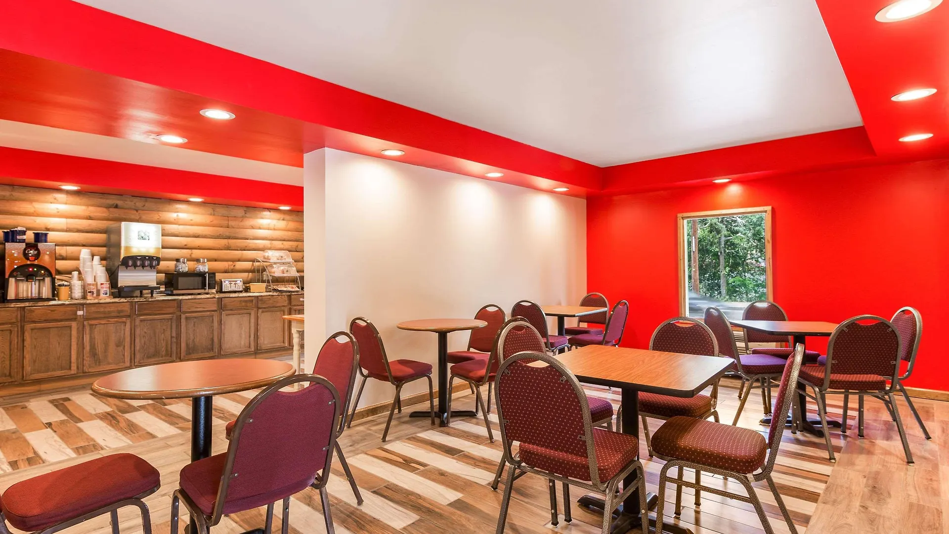 Hotel Econo