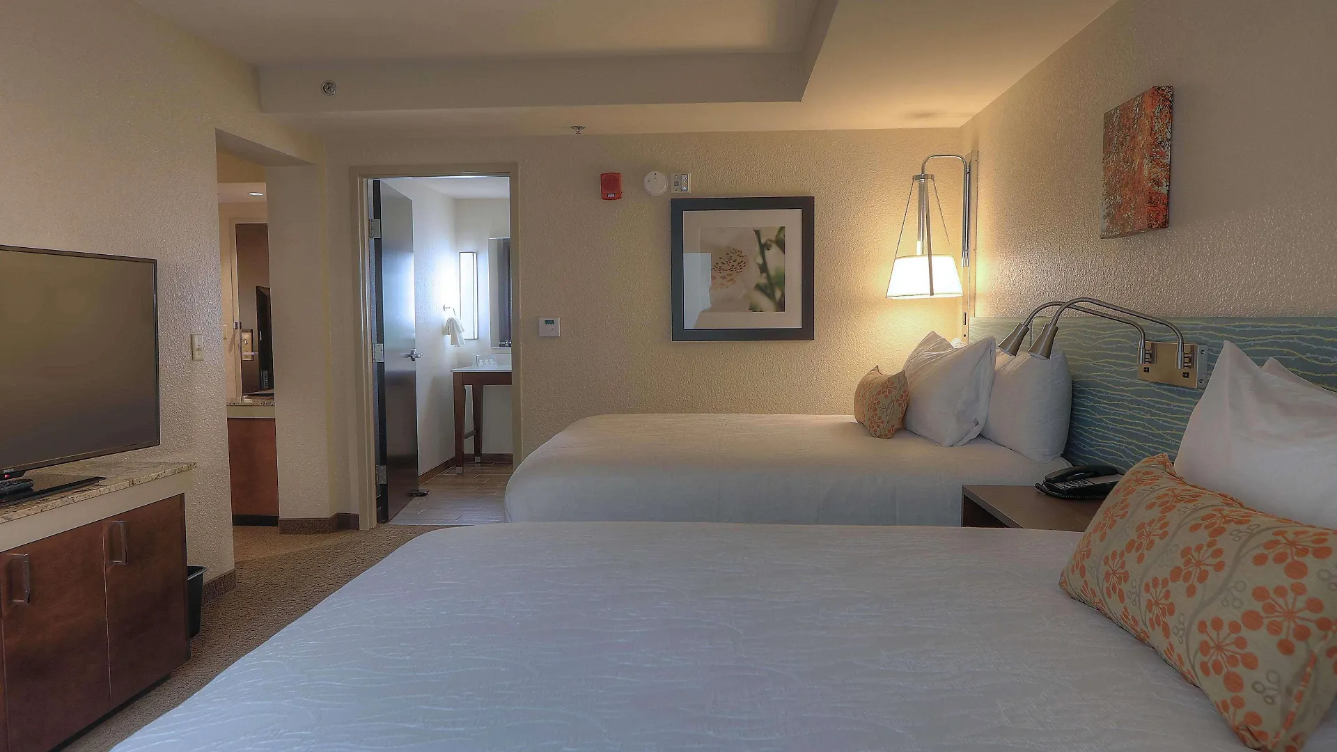 Hilton Garden 3*