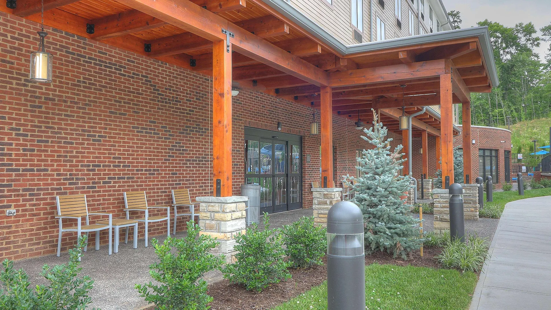 Hilton Garden 3*