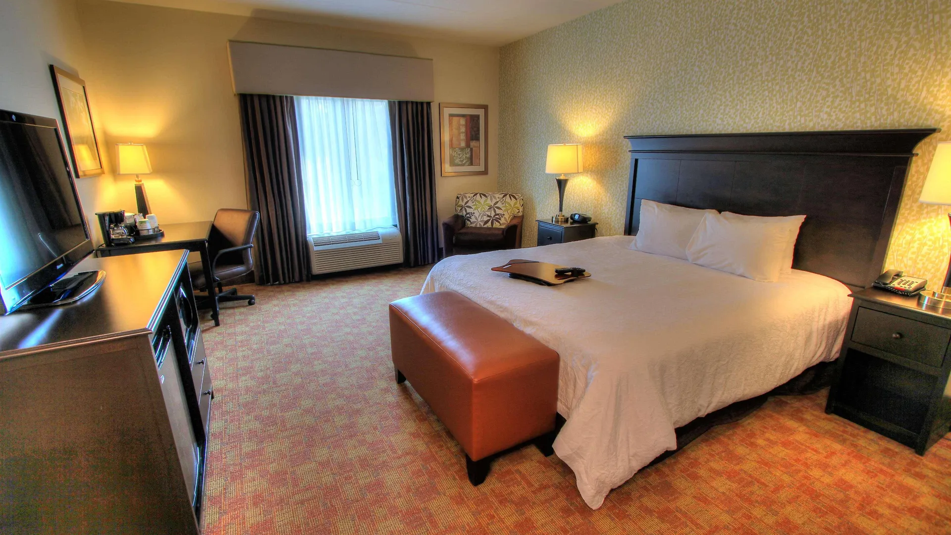Hampton Pigeon Forge