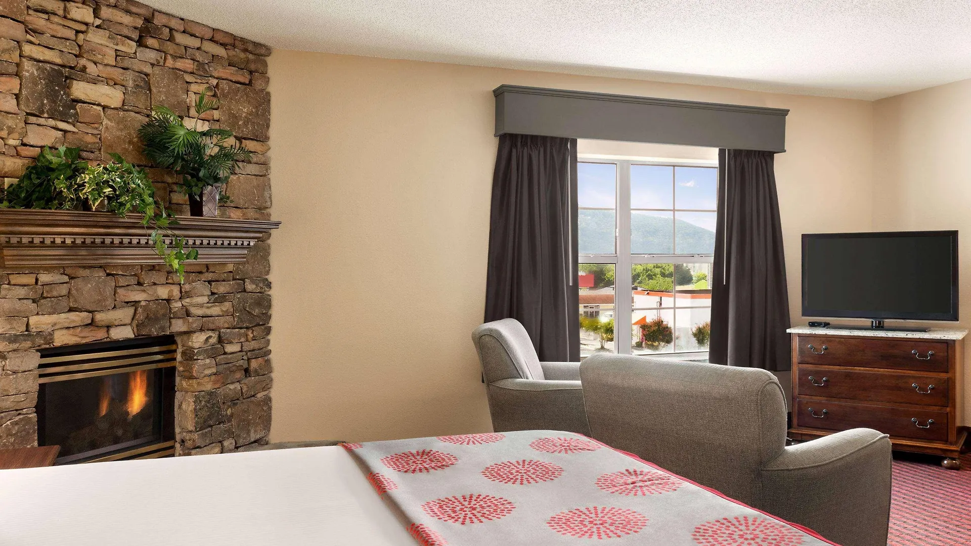 Ramada By Wyndham North Pigeon Forge