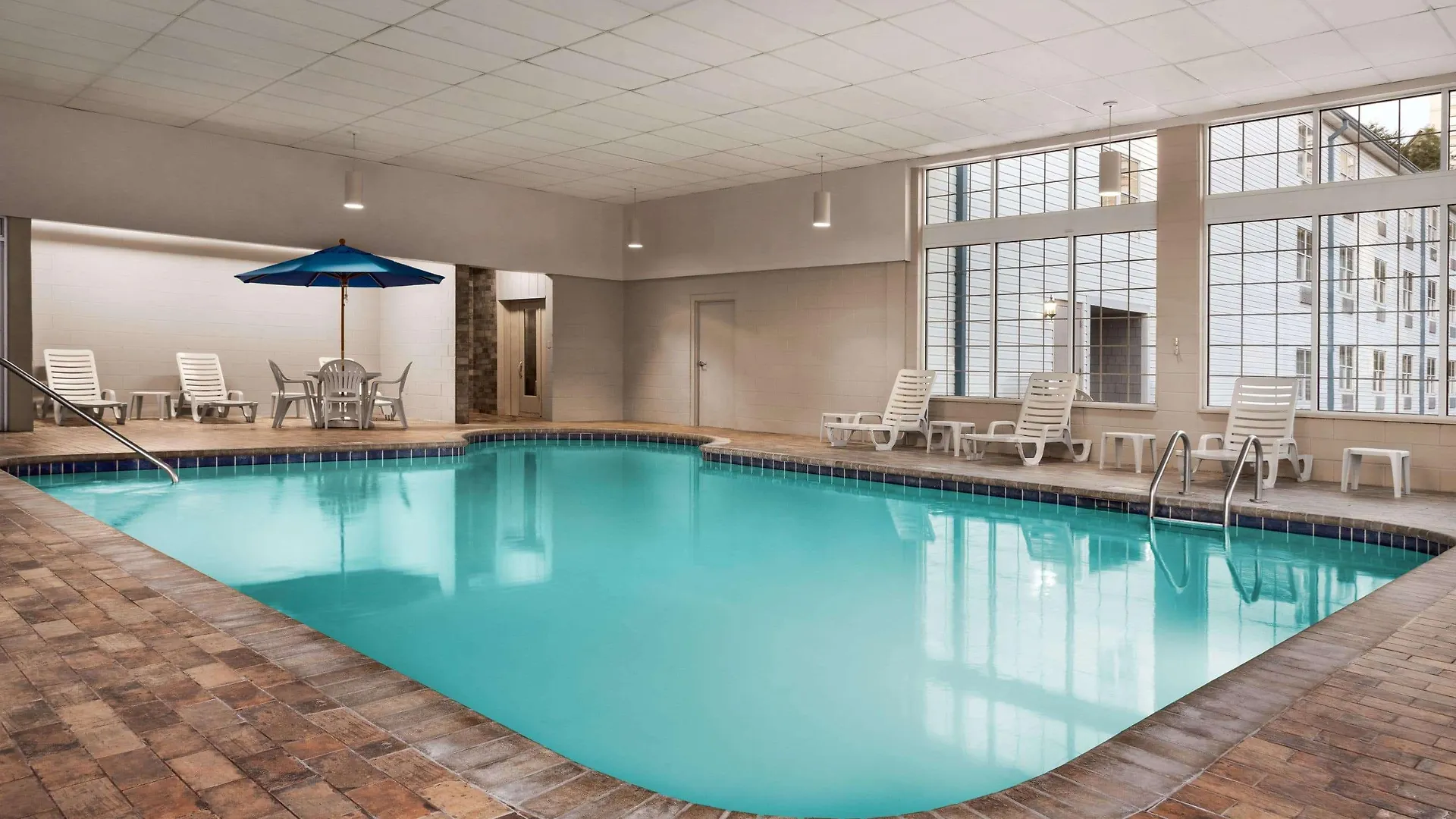 Ramada By Wyndham North Hotel Pigeon Forge