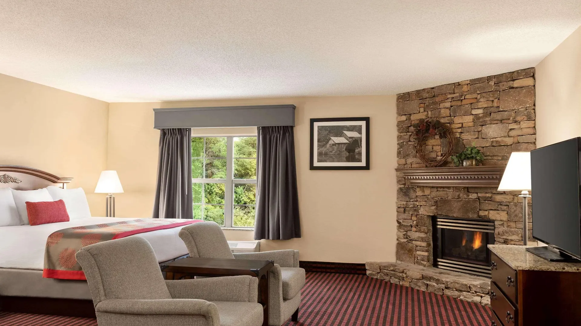 Ramada By Wyndham North Hotel Pigeon Forge