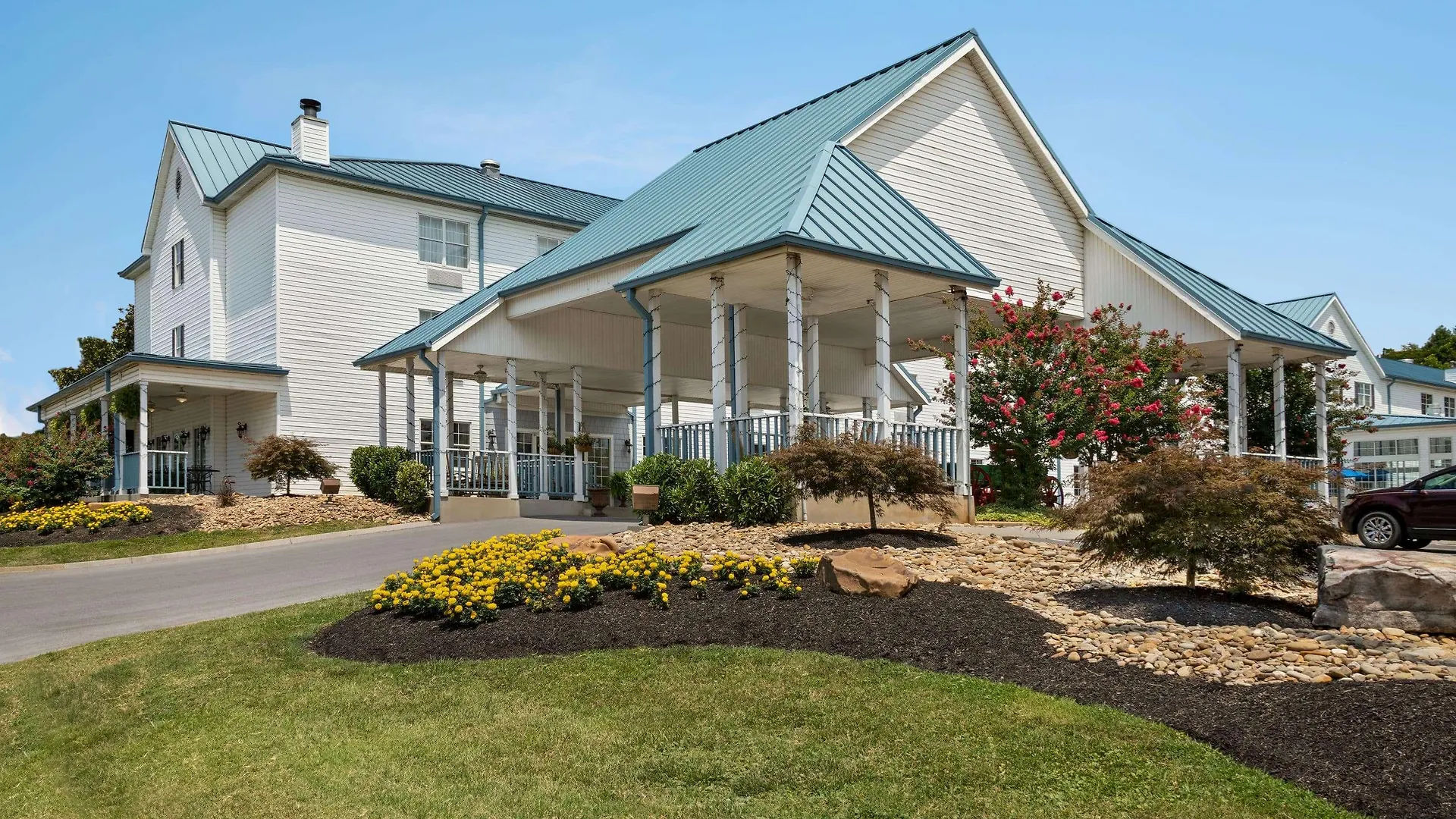Ramada By Wyndham North 3*