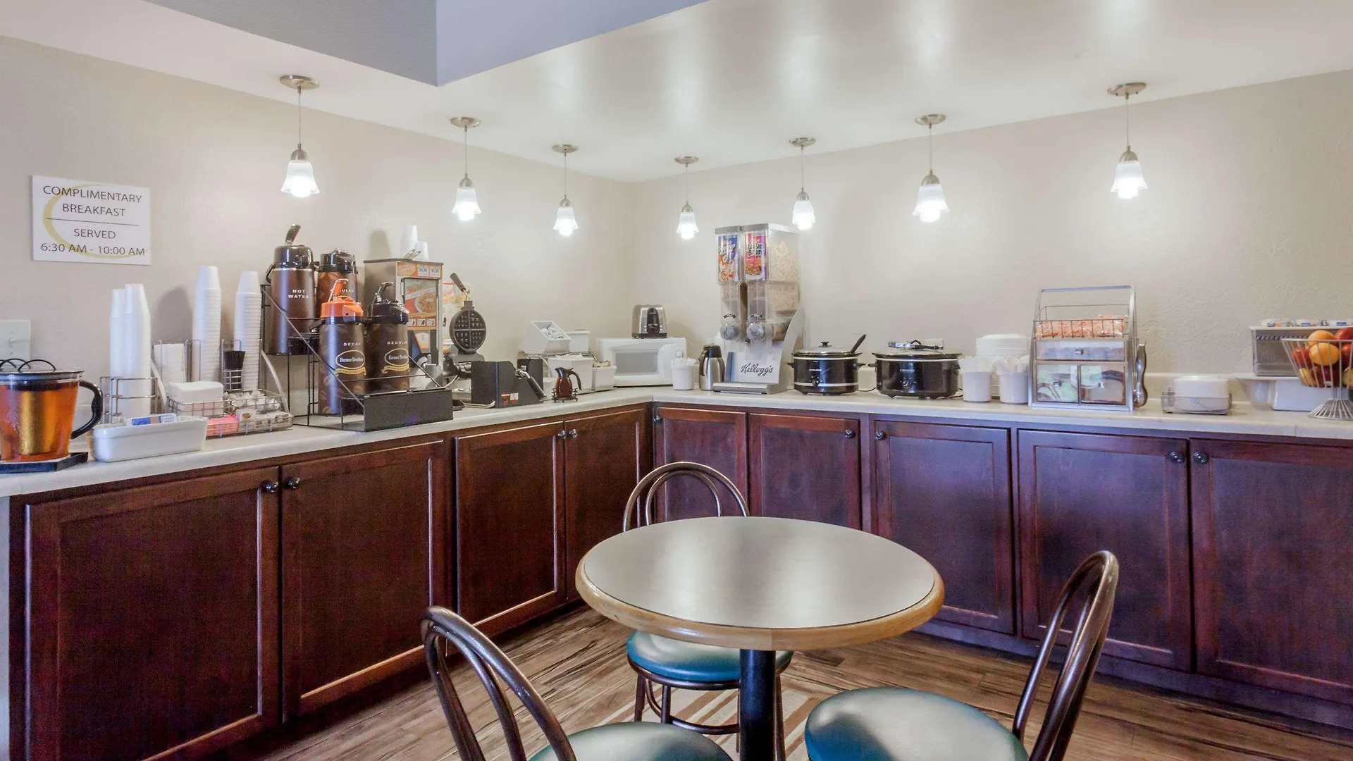 Hotel Super 8 By Wyndham Pigeon Forge-emert St