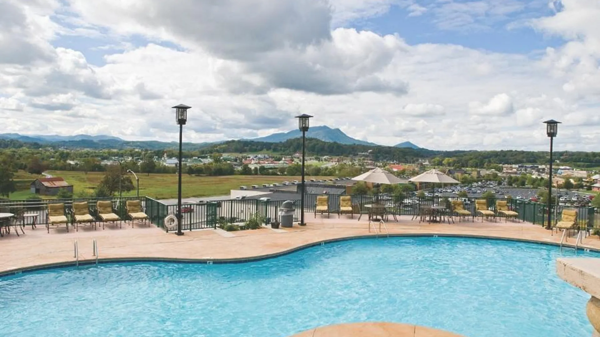 Resort Club Wyndham Smoky Mountains 3*