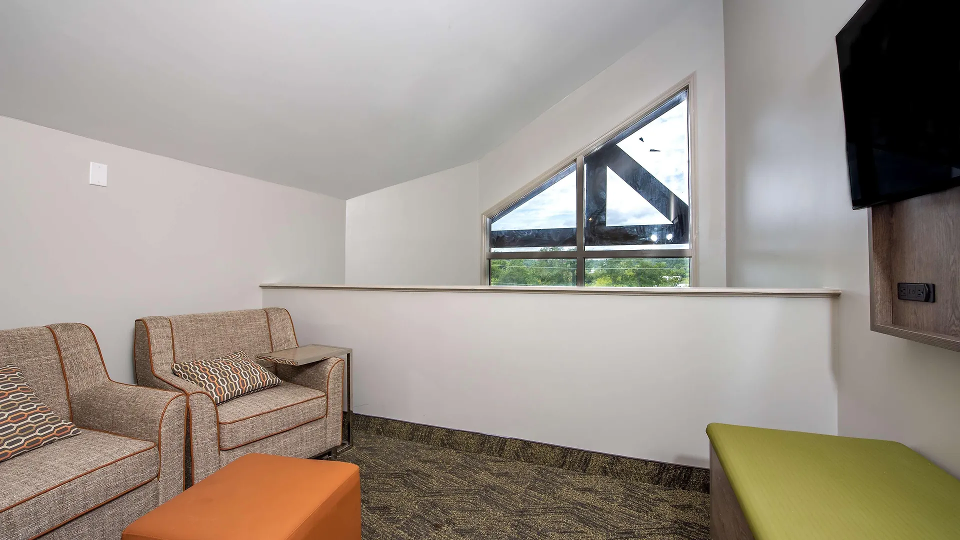 Otel Western Apple Valley 3*
