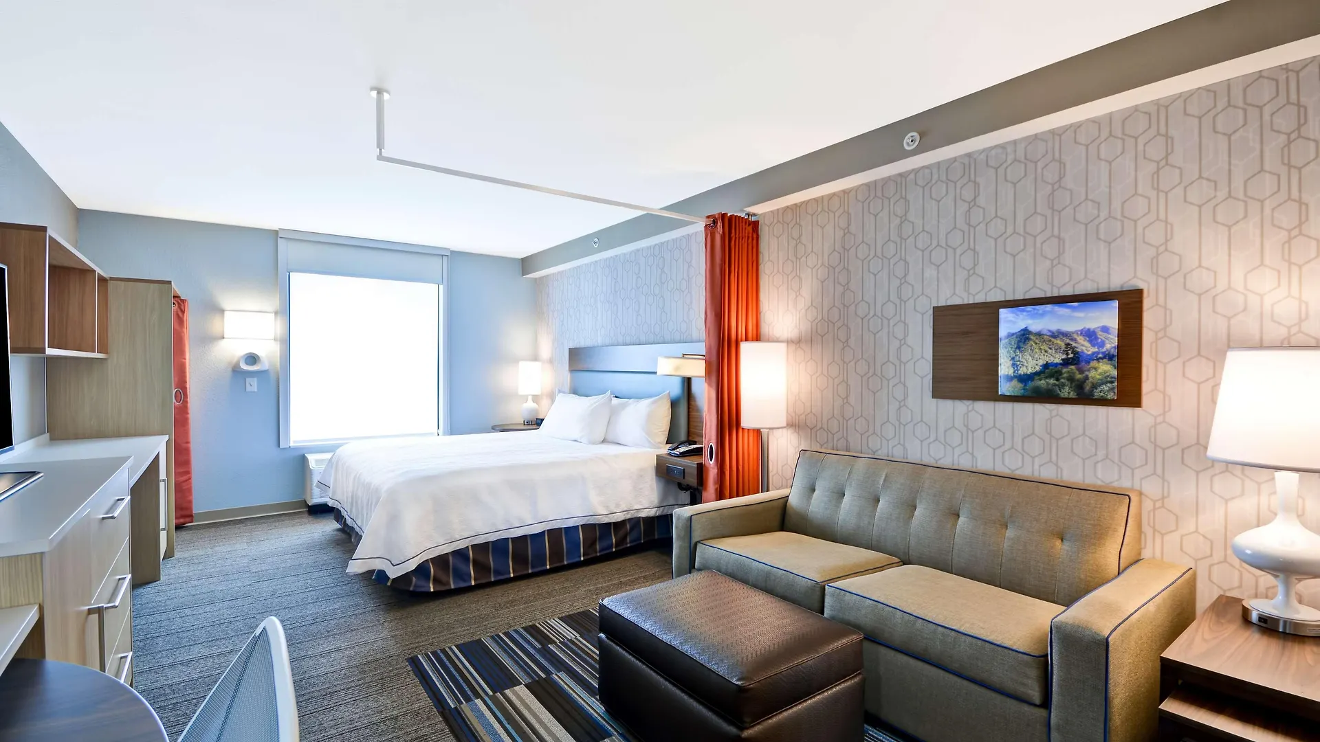 Home2 By Hilton 3*
