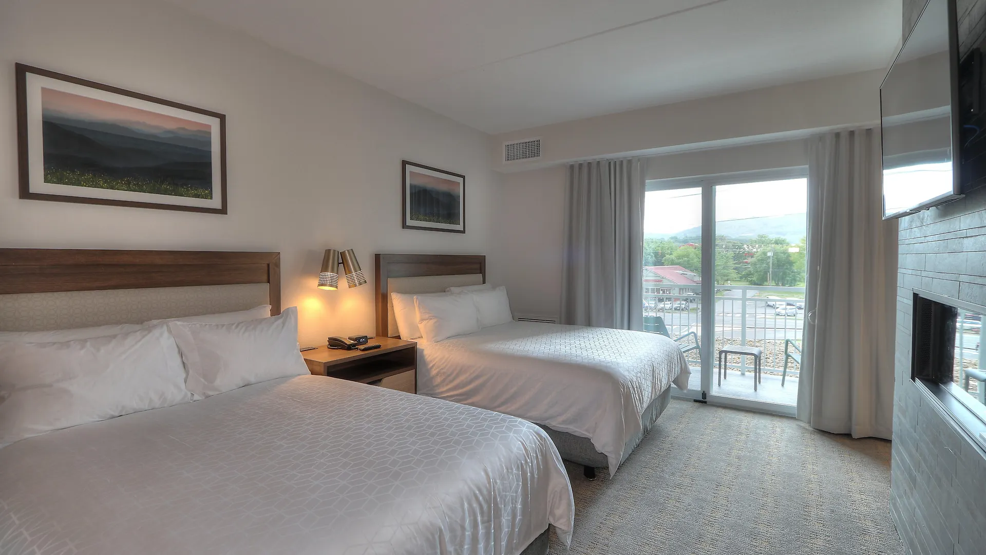 & Convention Center, An Ihg
