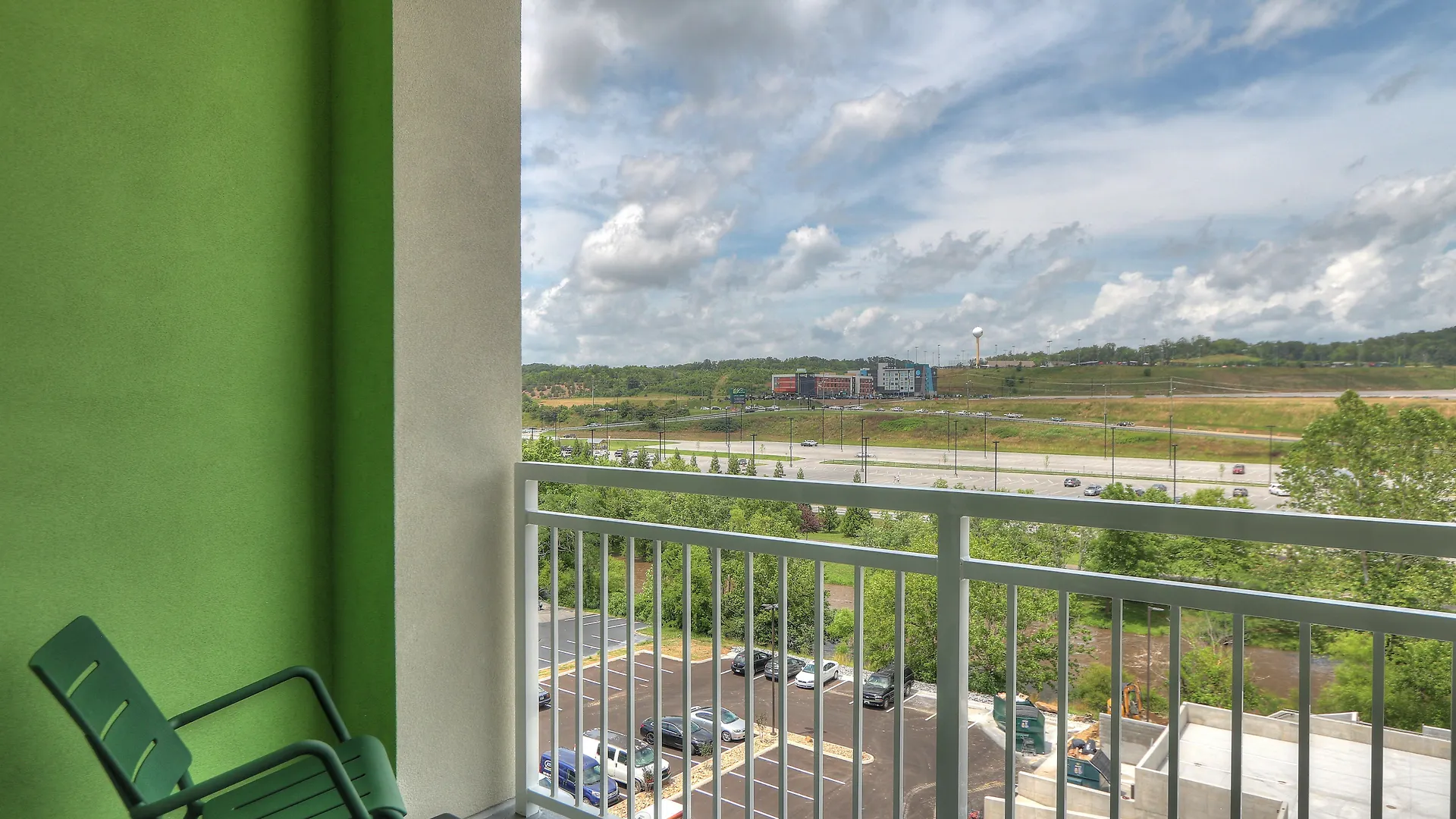 Hotel & Convention Center, An Ihg