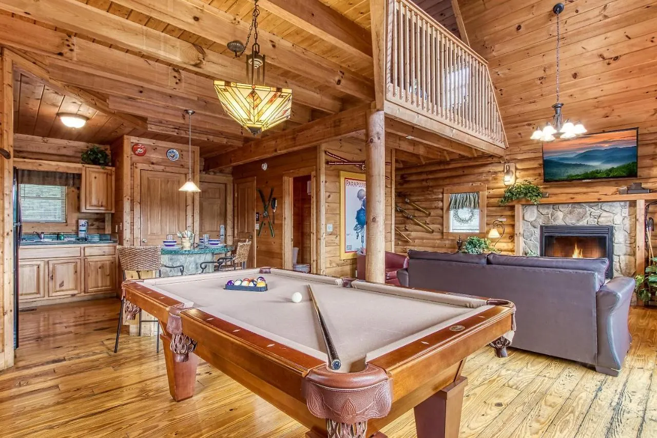 Alone At Last- Hot Tub,1089 Of Free Tickets For Each Paid Day, Dollywood And More! * Pigeon Forge