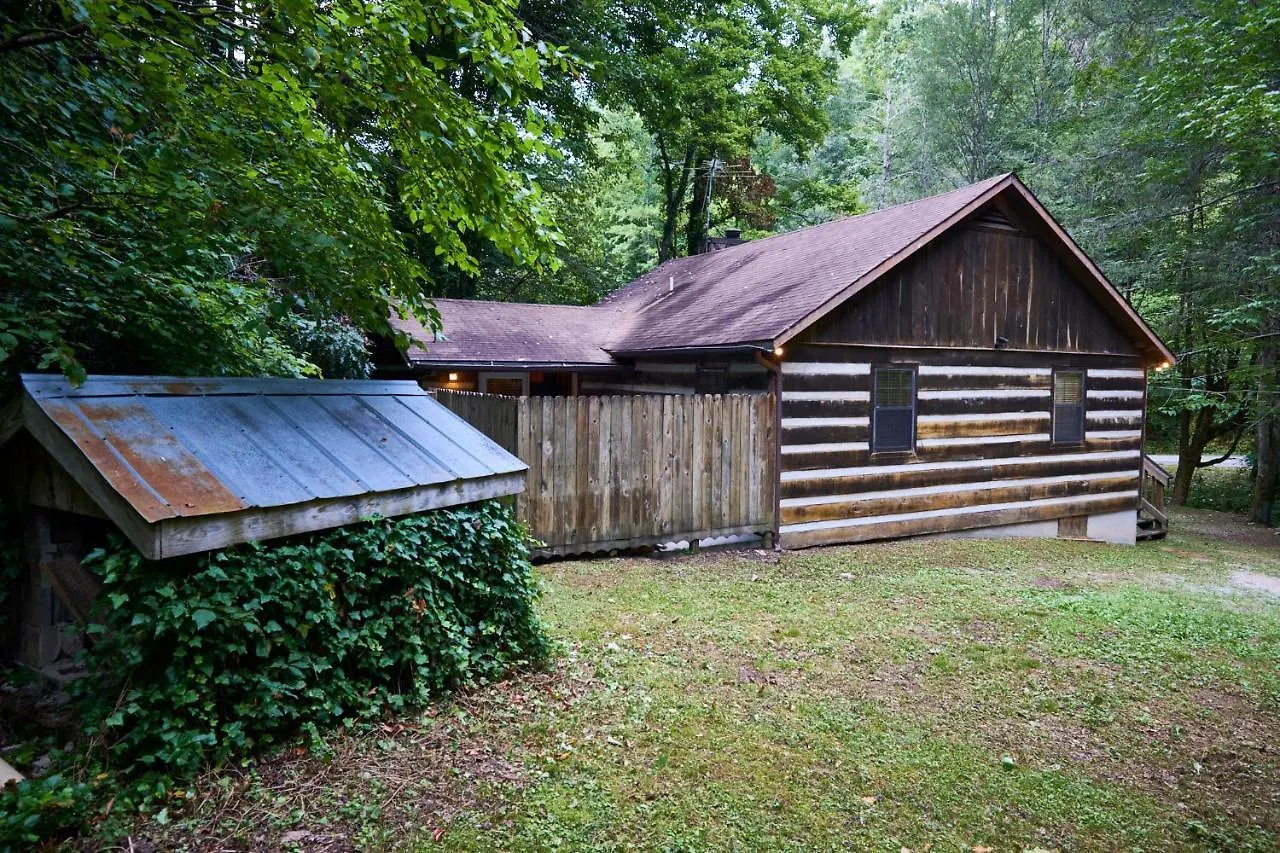 Holiday home A In The Woods Pigeon Forge
