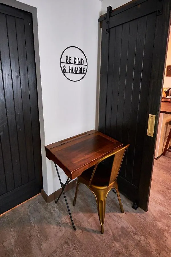 Appartement Steps From Downtown Parkway + Private Hottub And Firepit - Wifi - Firefly Pigeon Forge