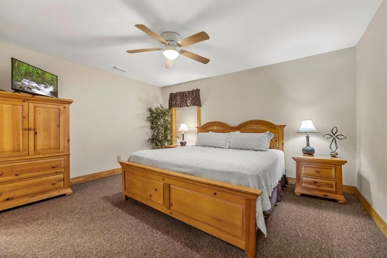 Poplar Point Unit 12f Pigeon Forge
