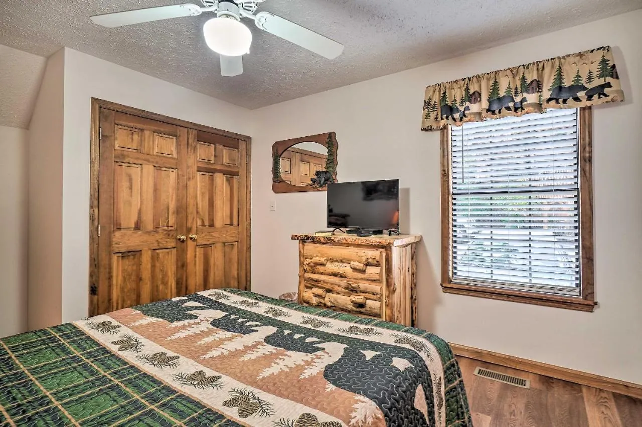 Picturesque With Mountain Views * Pigeon Forge