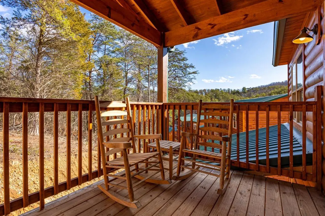 5bd5b Escape With 2 Hottubs, Thtr &game Rm,1mi To The Parkway! 4mi To Dollywood - Spring
