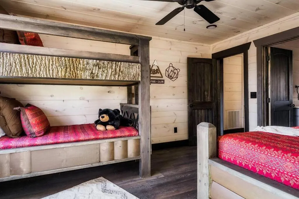 New Discount, Private Pool, Fire Pit, Theater, Hot Tub Σπίτι διακοπών Pigeon Forge