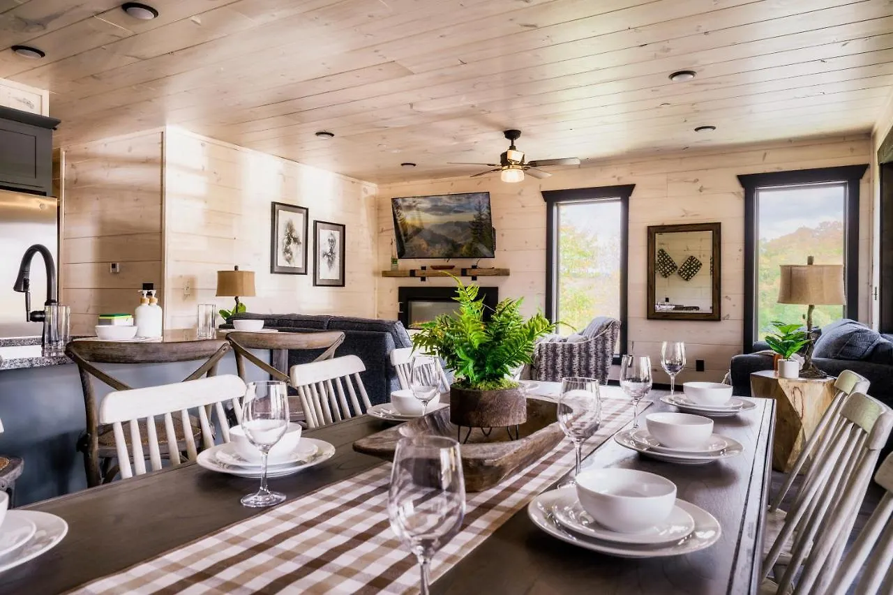 New Discount, Private Pool, Fire Pit, Theater, Hot Tub Σπίτι διακοπών Pigeon Forge